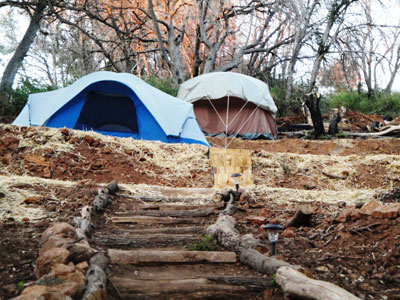 Deluxe Lodging
